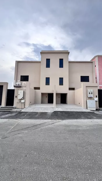 شقة للبيع في شارع العام, حي ال بريد, مدينة احد رفيده, منطقة عسير
