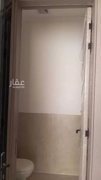 فيلا للبيع في شارع حسن الابريقي, حي الراكة الجنوبية, مدينة الخبر, المنطقة الشرقية صورة 3