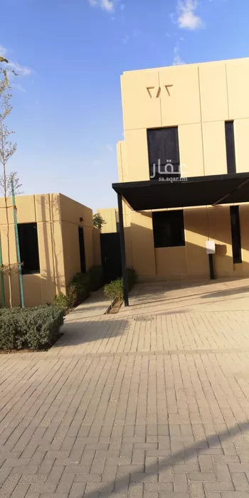 فيلا للبيع في شارع رقم 1043, حي سدرة, مدينة الرياض, منطقة الرياض صورة 2