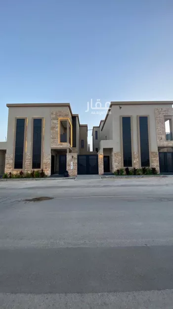 فيلا للبيع في شارع أحمد مفتي المكي الحنفي, حي المهدية, مدينة الرياض, منطقة الرياض