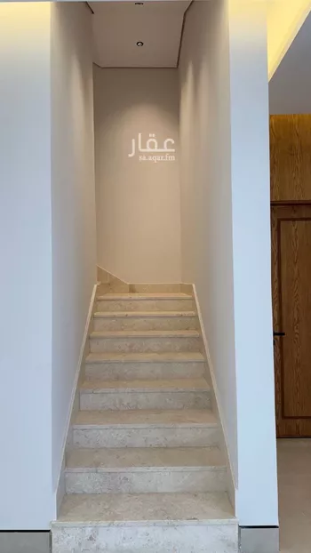 فيلا للبيع في شارع عبداللطيف بن المبارك, حي المهدية, مدينة الرياض, منطقة الرياض صورة 4