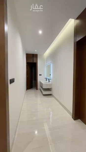 فيلا للبيع في شارع طريق السيل الكبير, حي المهدية, مدينة الرياض, منطقة الرياض صورة 4