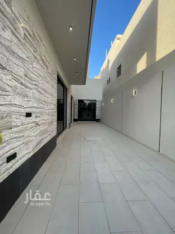 فيلا للبيع في شارع أحمد بن قطرب, حي المهدية, مدينة الرياض, منطقة الرياض صورة 3