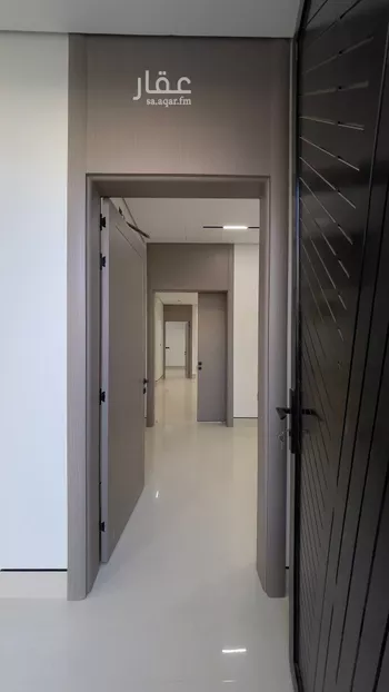 فيلا للبيع في شارع السيل, حي المهدية, مدينة الرياض, منطقة الرياض صورة 4