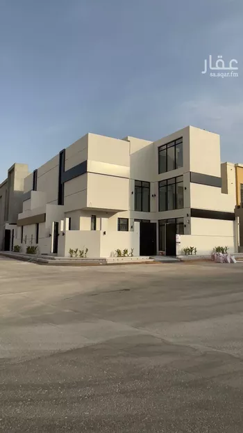 فيلا للبيع في شارع أحمد بن الحسن الأنصاري, حي المهدية, مدينة الرياض, منطقة الرياض