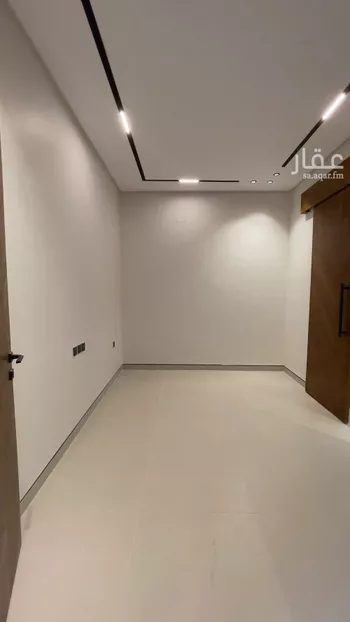 فيلا للبيع في شارع السيل, حي المهدية, مدينة الرياض, منطقة الرياض صورة 5