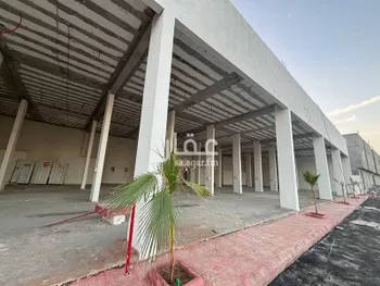 محل للإيجار في شارع 1904987, حي البيان, مدينة الرياض, منطقة الرياض