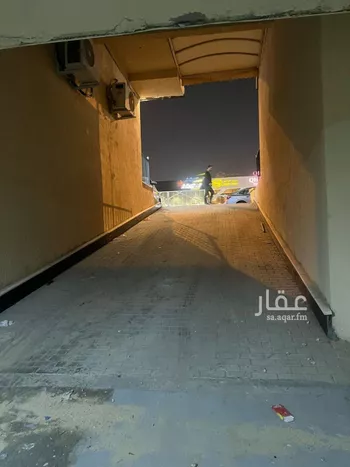 عمارة للبيع في شارع احمد ابن حنبل, حي النسيم الغربي, مدينة الرياض, منطقة الرياض صورة 3