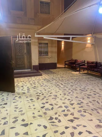 فيلا للبيع في شارع القيرواني, حي إشبيلية, مدينة الرياض, منطقة الرياض صورة 2