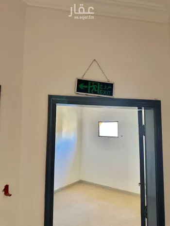 عمارة للإيجار في شارع رقم 208, حي ظهرة لبن, مدينة الرياض, منطقة الرياض صورة 4