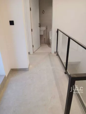 فيلا للإيجار في شارع عبدالله بن حبان, حي الرمال, مدينة الرياض, منطقة الرياض صورة 5