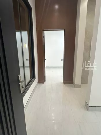 دور للبيع في شارع أحمد بن يوسف الكواشي, حي الرمال, مدينة الرياض, منطقة الرياض صورة 4
