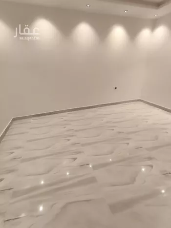 دور للبيع في شارع إبراهيم الفهري, حي الرمال, مدينة الرياض, منطقة الرياض صورة 4
