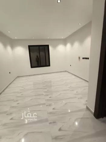دور للبيع في شارع إبراهيم الفهري, حي الرمال, مدينة الرياض, منطقة الرياض صورة 3