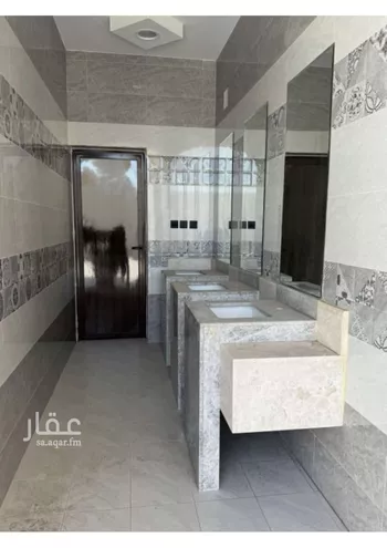فيلا للبيع في شارع جميل بن درام العذري, حي المدائن, مدينة حائل, منطقة حائل صورة 5