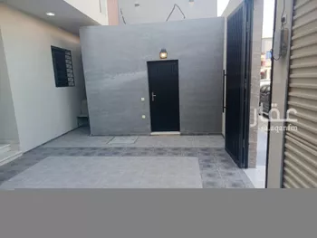 فيلا للبيع في شارع الصعيدان, حي حارة الباب الجديد, مدينة مكه المكرمه, منطقة مكة المكرمة صورة 2