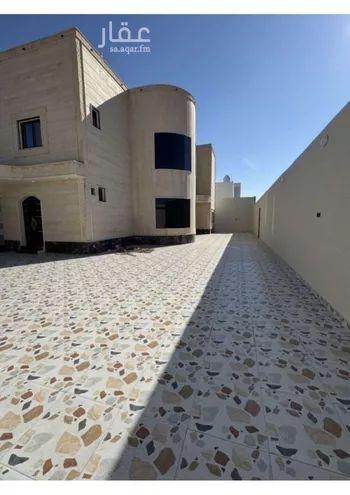 فيلا للبيع في شارع جميل بن درام العذري, حي المدائن, مدينة حائل, منطقة حائل