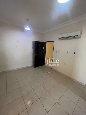 شقة للبيع في شارع طريق الملك فهد, حي المطار, مدينة الرس, منطقة القصيم صورة 2