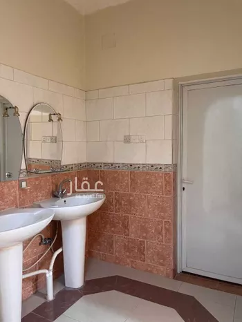 شقة للإيجار في شارع سلمة بن الاكوع, حي السلام, مدينة المذنب, منطقة القصيم صورة 4