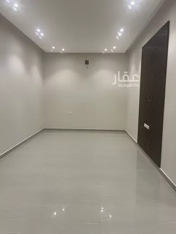 فيلا للبيع في شارع عبدالرحمن بن محمد بن مسلمه الانصاري, حي العارض, مدينة الرياض, منطقة الرياض صورة 3