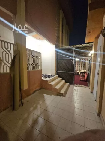 فيلا للبيع في شارع جبال مرخة, حي الدار البيضاء, مدينة الرياض, منطقة الرياض صورة 4