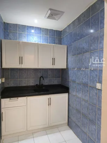 شقة للإيجار في شارع ابي بكر الصديق الفرعي, حي النزهة, مدينة الرياض, منطقة الرياض صورة 4