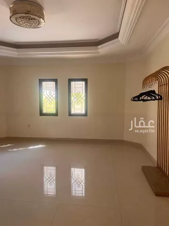 فيلا للبيع في شارع المبارز الحلبي, حي الشفاء, مدينة الرياض, منطقة الرياض صورة 5