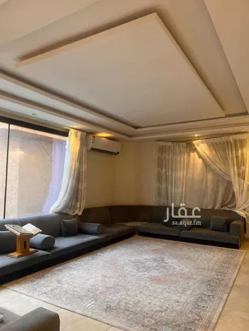 فيلا للبيع في شارع المبارز الحلبي, حي الشفاء, مدينة الرياض, منطقة الرياض صورة 2