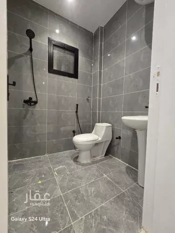 شقة للإيجار في شارع عباس محمود العقاد, حي الفاروق, مدينة الرياض, منطقة الرياض صورة 3