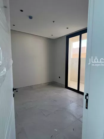 شقة للبيع في شارع عشيرة سدير, حي الرائد, مدينة الرياض, منطقة الرياض