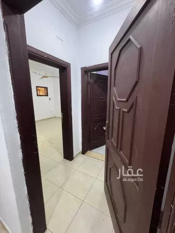 شقة للإيجار في شارع المحرق ، حي النزهة ، جدة ، جدة