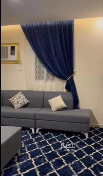 شقة للإيجار في شارع الملك عبدالعزيز ابن عبدالرحمن سعود, حي الزهور, مدينة ينبع, منطقة المدينة المنورة