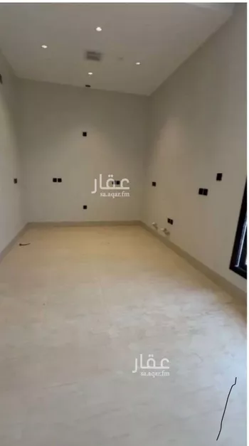 فيلا للإيجار في شارع يوسف اللخمي, حي الرمال, مدينة الرياض, منطقة الرياض صورة 3