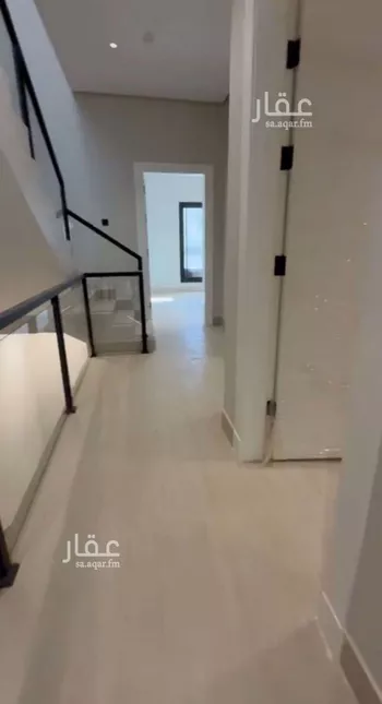 فيلا للإيجار في شارع يوسف اللخمي, حي الرمال, مدينة الرياض, منطقة الرياض صورة 4