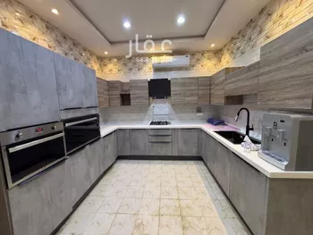 فيلا للإيجار في شارع بهاء الدين زهير, حي المهدية, مدينة الرياض, منطقة الرياض صورة 4
