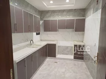 عمارة للإيجار في شارع ظلم, حي النرجس, مدينة الرياض, منطقة الرياض صورة 2