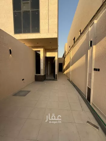 دور للبيع في شارع خلف بن أبي القاسم, حي طويق, مدينة الرياض, منطقة الرياض صورة 4