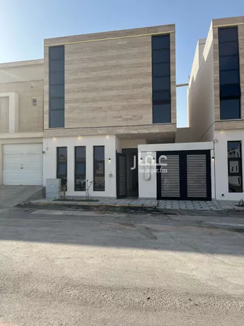 فيلا للبيع في شارع أحمد الكازروني, حي المهدية, مدينة الرياض, منطقة الرياض صورة 3