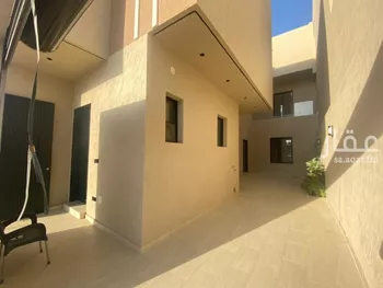 فيلا للبيع في شارع علي بن رشيد, حي المهدية, مدينة الرياض, منطقة الرياض صورة 2