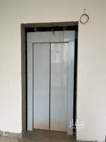 عمارة للبيع في شارع شهيد الدين ثم الوطن حسين عوضه محمد الأسمري, حي المهدية, مدينة الرياض, منطقة الرياض صورة 5