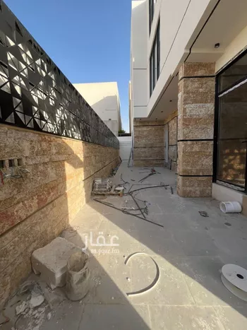 فيلا للبيع في شارع عبدالقادر بن عبدالوارث, حي المهدية, مدينة الرياض, منطقة الرياض صورة 5