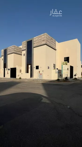 فيلا للبيع في شارع إبراهيم بن علي بن علوي, حي المهدية, مدينة الرياض, منطقة الرياض صورة 3