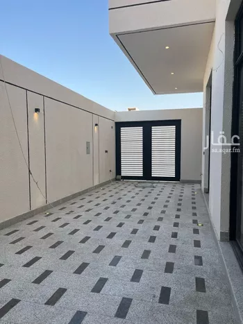 فيلا للبيع في شارع أحمد الكازروني, حي المهدية, مدينة الرياض, منطقة الرياض صورة 5