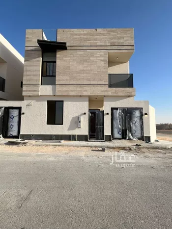 فيلا للبيع في شارع عبداللطيف بن المبارك, حي المهدية, مدينة الرياض, منطقة الرياض صورة 4