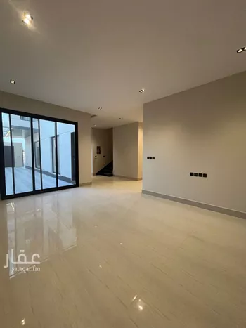 فيلا للبيع في شارع قطب الدين بن السلطان, حي المهدية, مدينة الرياض, منطقة الرياض صورة 5