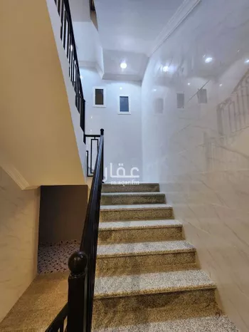 فيلا للبيع في شارع يحيي بن المبارك, حي الصالحية, مدينة جدة, منطقة مكة المكرمة صورة 5