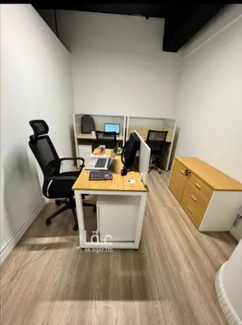 مكتب تجاري للإيجار في شارع صيدا, حي الدريهمية, مدينة الرياض, منطقة الرياض صورة 5