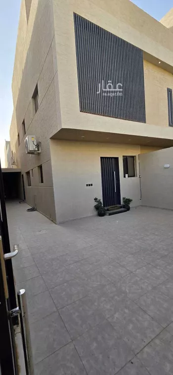 دور للبيع في شارع الشهاب المرحومي, حي عكاظ, مدينة الرياض, منطقة الرياض