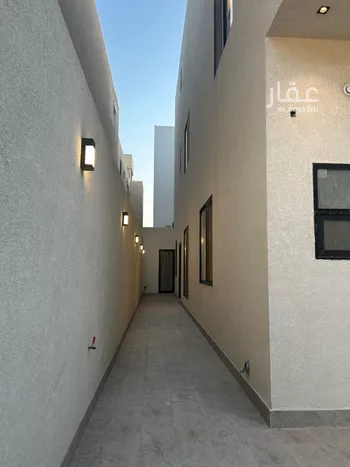 دور للبيع في شارع ربيعة بنت علي, حي العارض, مدينة الرياض, منطقة الرياض صورة 3