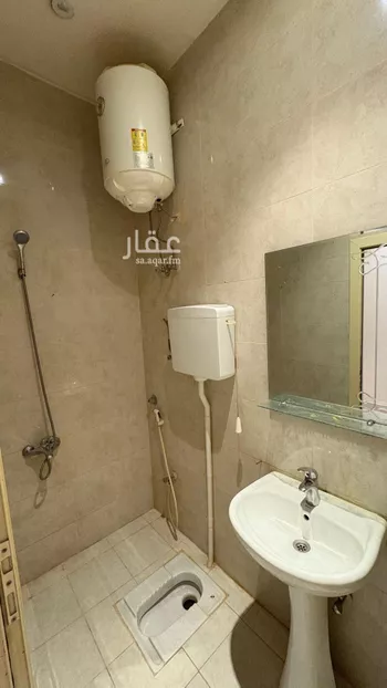 غرفة للإيجار في شارع ظفر الطرقي, حي القيروان, مدينة الرياض, منطقة الرياض صورة 3